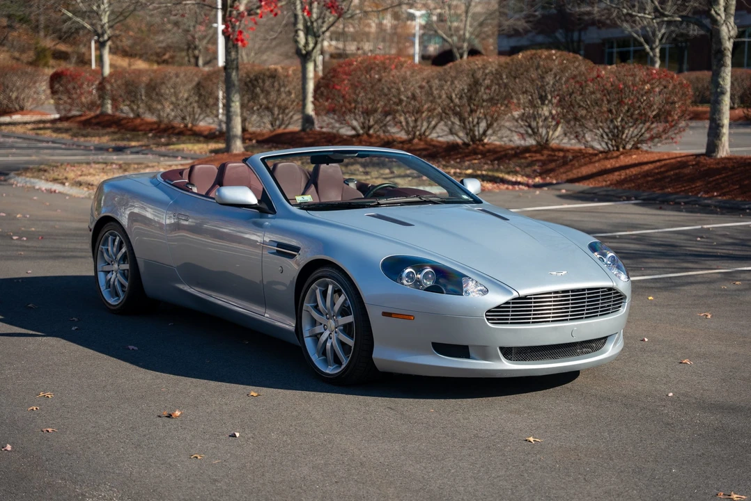 2005 Aston Martin DB9 - Image 8 of 31