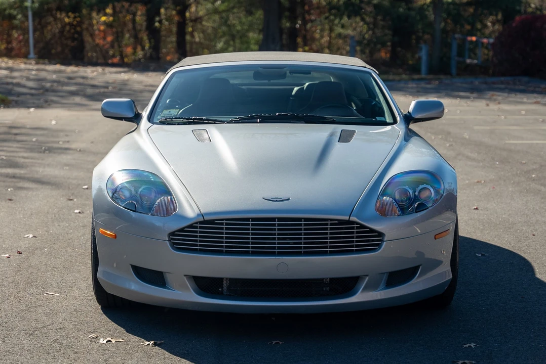 2005 Aston Martin DB9 - Image 25 of 31