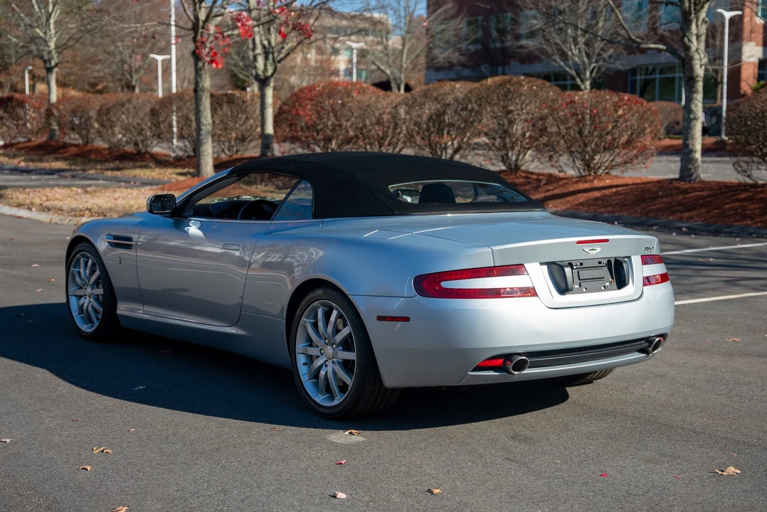 2005 Aston Martin DB9 - Image 30 of 31