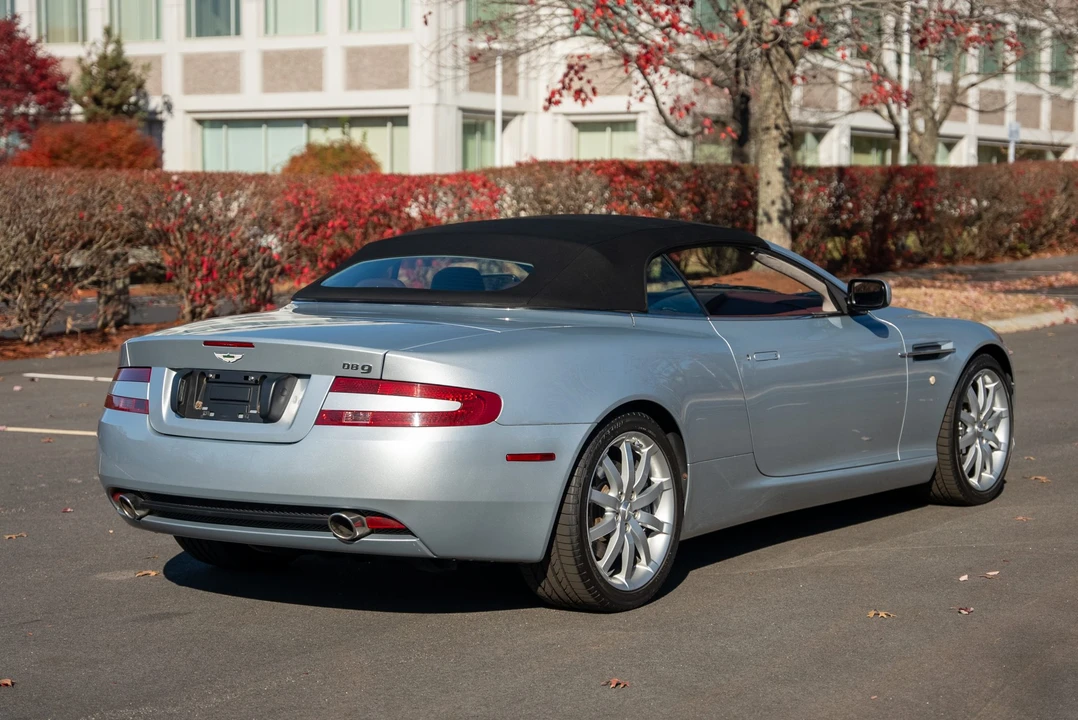 2005 Aston Martin DB9 - Image 28 of 31