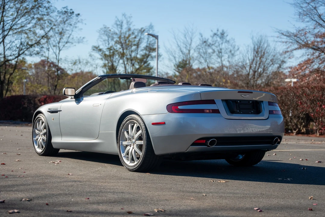 2005 Aston Martin DB9 - Image 21 of 31