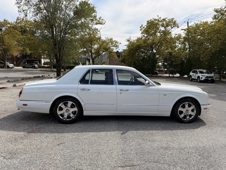 2005 Bentley Arnage R & RL - Image 9 of 31