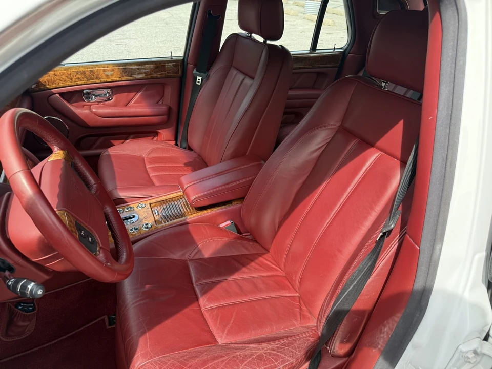 2005 Bentley Arnage R & RL - Image 25 of 31