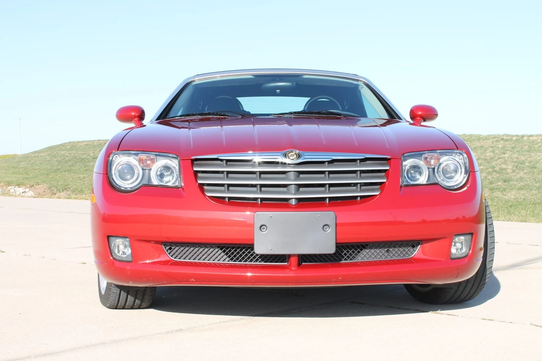 2005 Chrysler Crossfire - Image 13 of 31