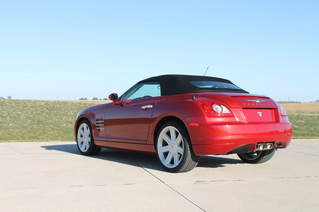 2005 Chrysler Crossfire - Image 31 of 31