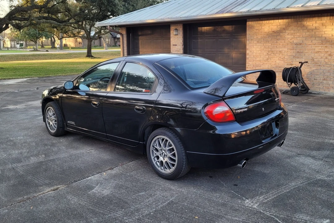2005 Dodge Neon SRT-4 - Image 4 of 31