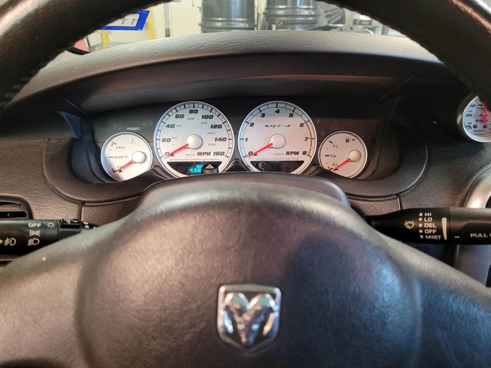 2005 Dodge Neon SRT-4 - Image 25 of 31