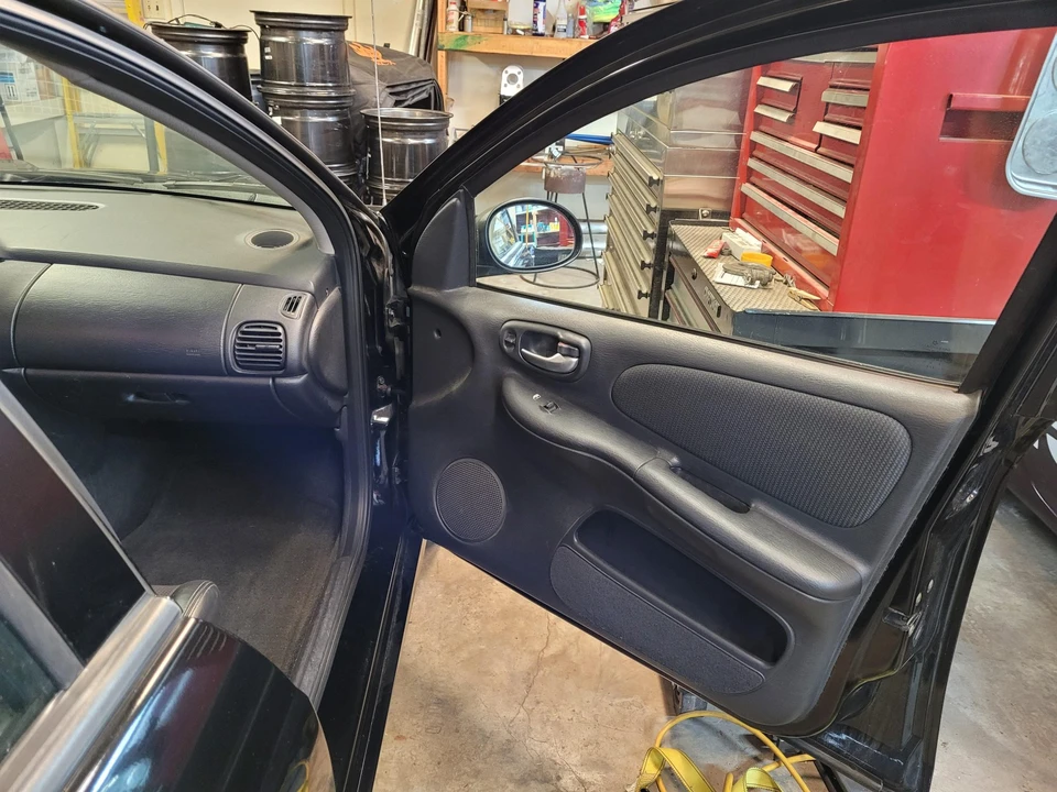2005 Dodge Neon SRT-4 - Image 24 of 31