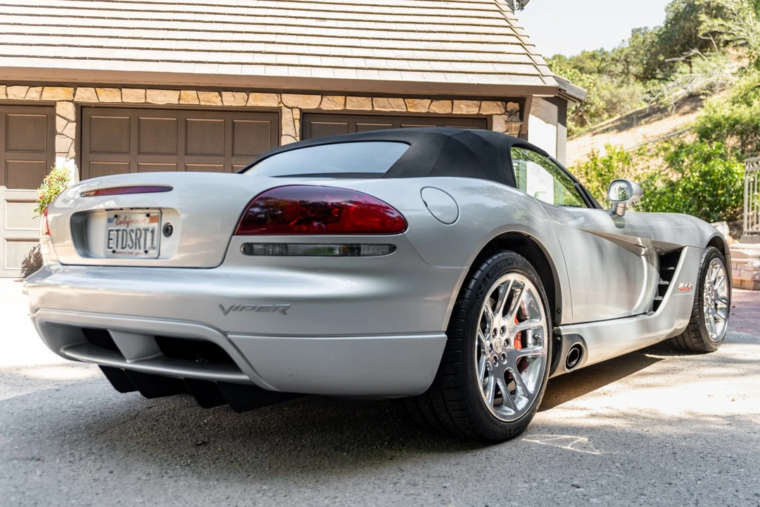 2005 Dodge Viper 2nd Gen - Image 11 of 31