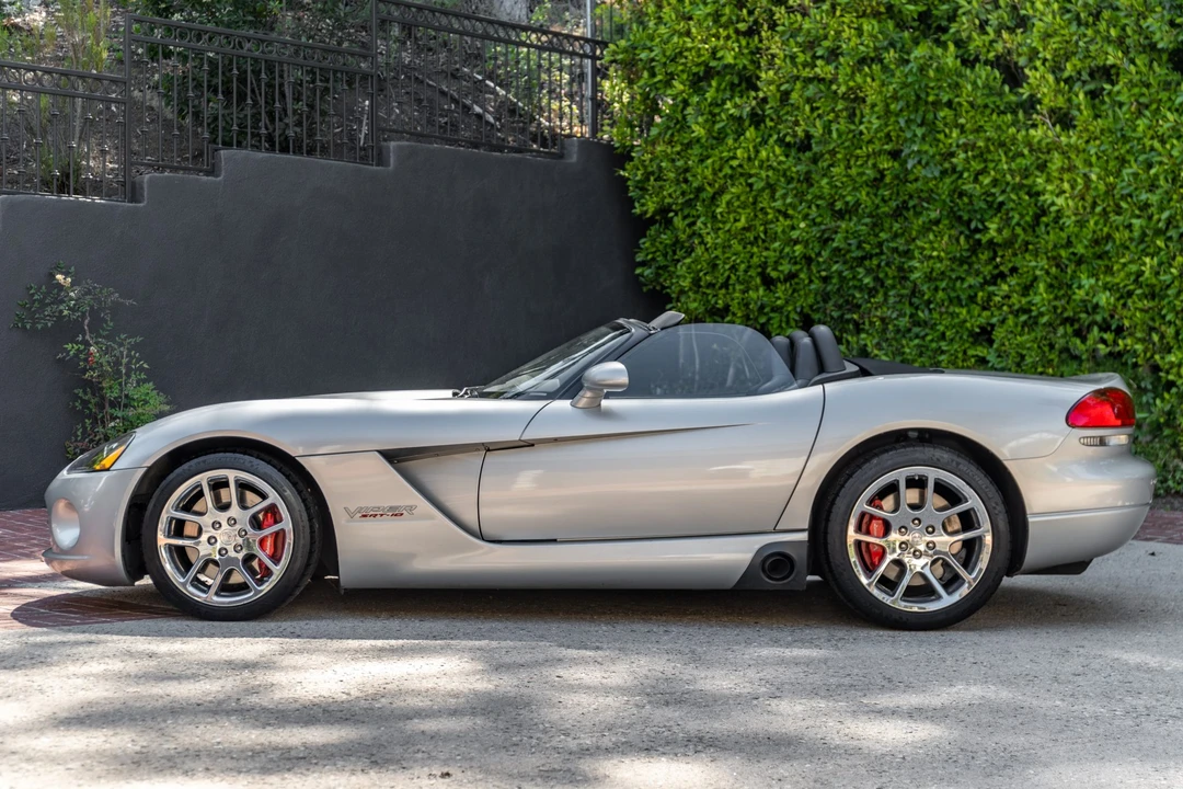 2005 Dodge Viper 2nd Gen - Image 25 of 31
