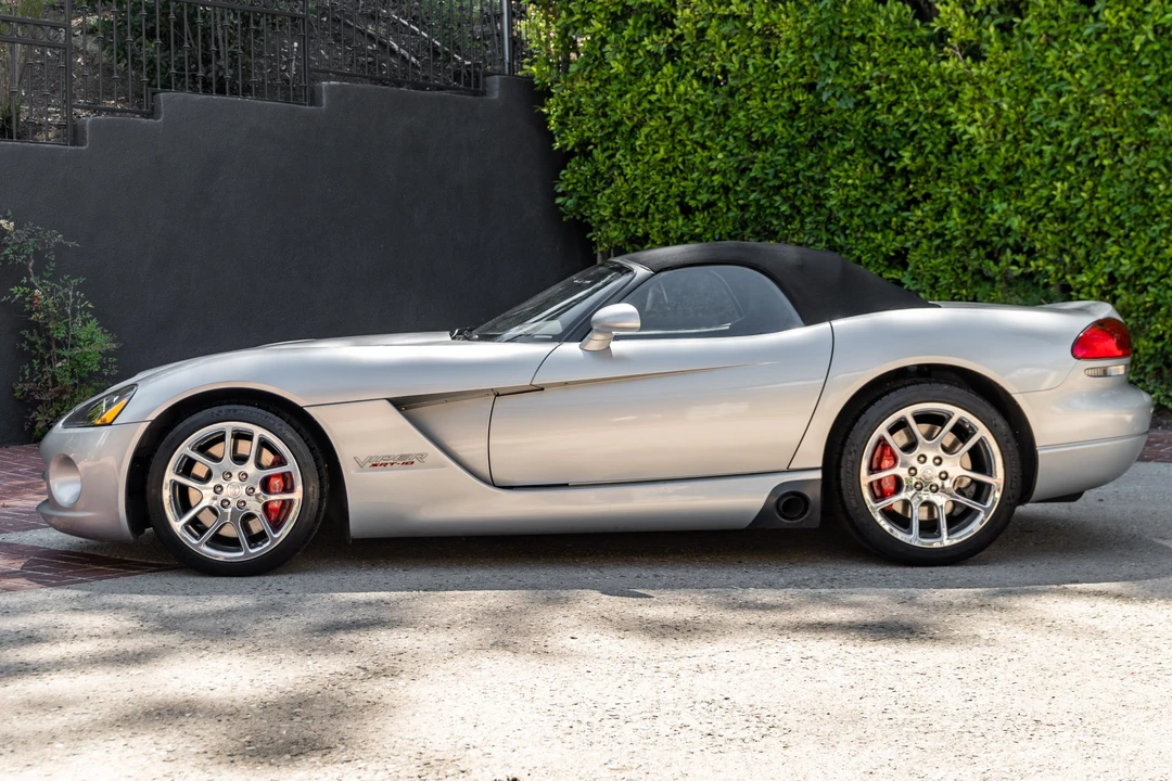 2005 Dodge Viper 2nd Gen - Image 5 of 31