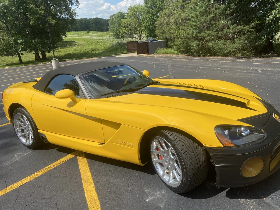 2005 Dodge Viper 3rd Gen - Image 27 of 31