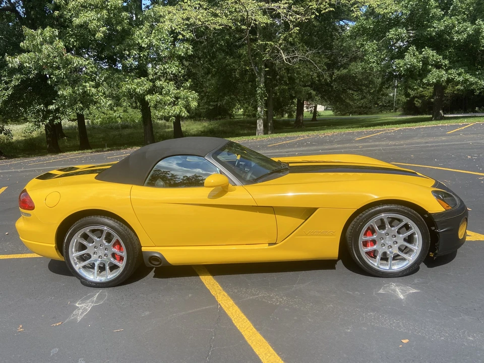 2005 Dodge Viper 3rd Gen - Image 31 of 31