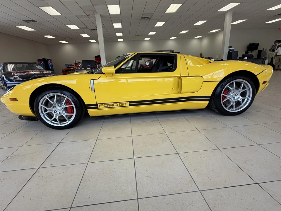 2005 Ford GT 1st Gen - Image 3 of 31