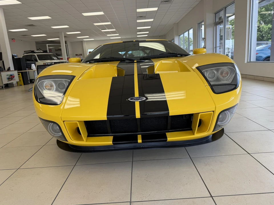 2005 Ford GT 1st Gen - Image 8 of 31