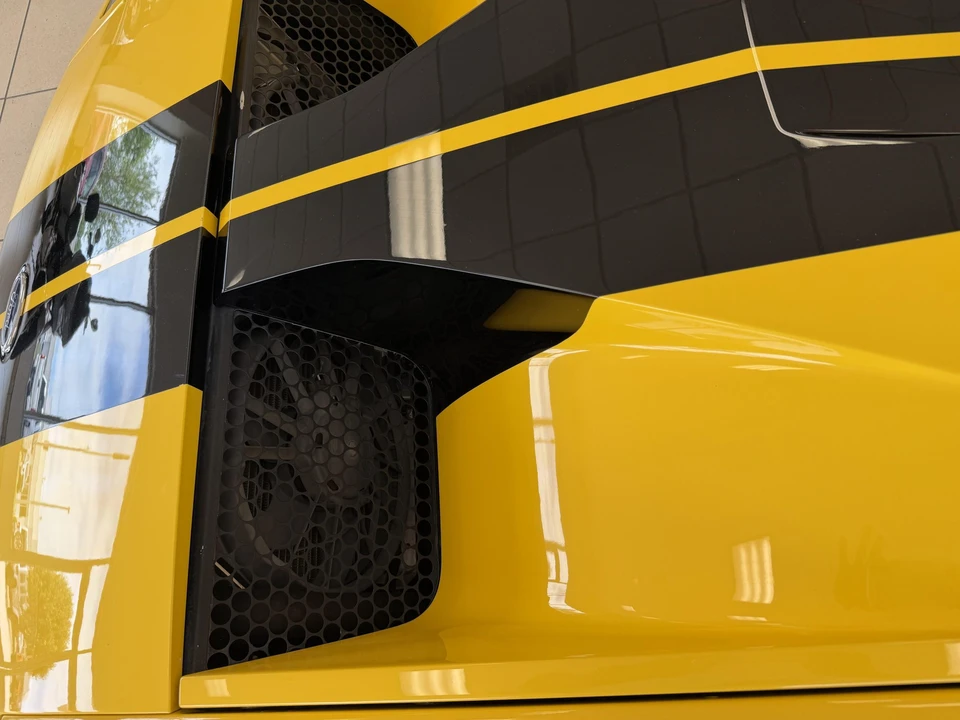 2005 Ford GT 1st Gen - Image 9 of 31