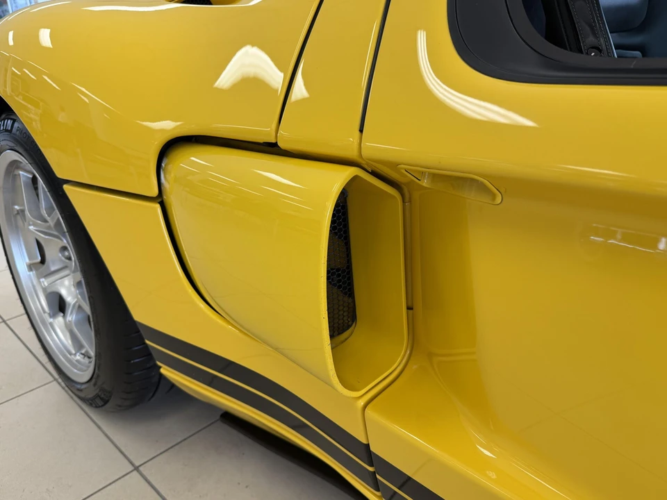 2005 Ford GT 1st Gen - Image 13 of 31
