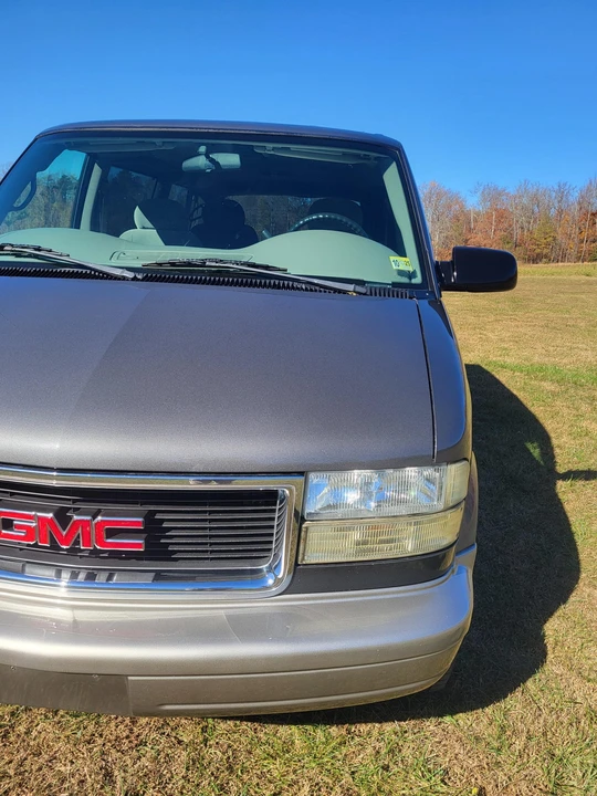 2005 GMC Savana - Image 11 of 31