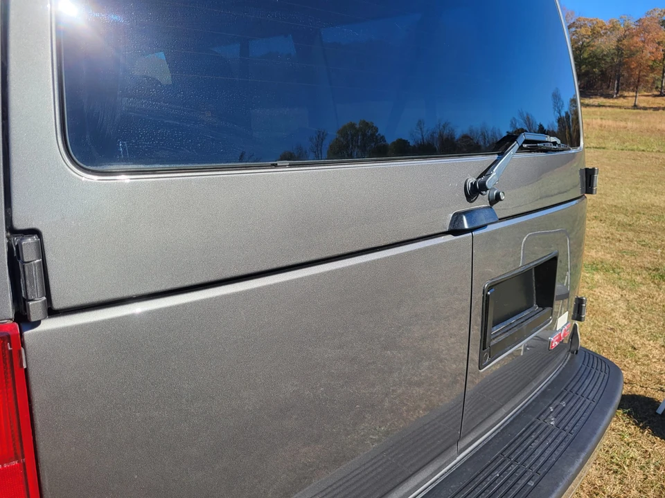 2005 GMC Savana - Image 27 of 31