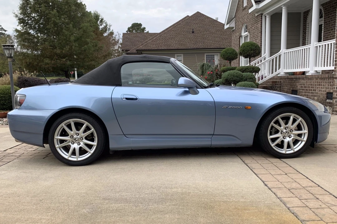 2005 Honda AP2 S2000 - Image 13 of 31