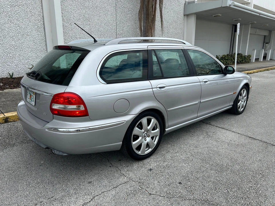 2005 Jaguar X-Type - Image 5 of 31