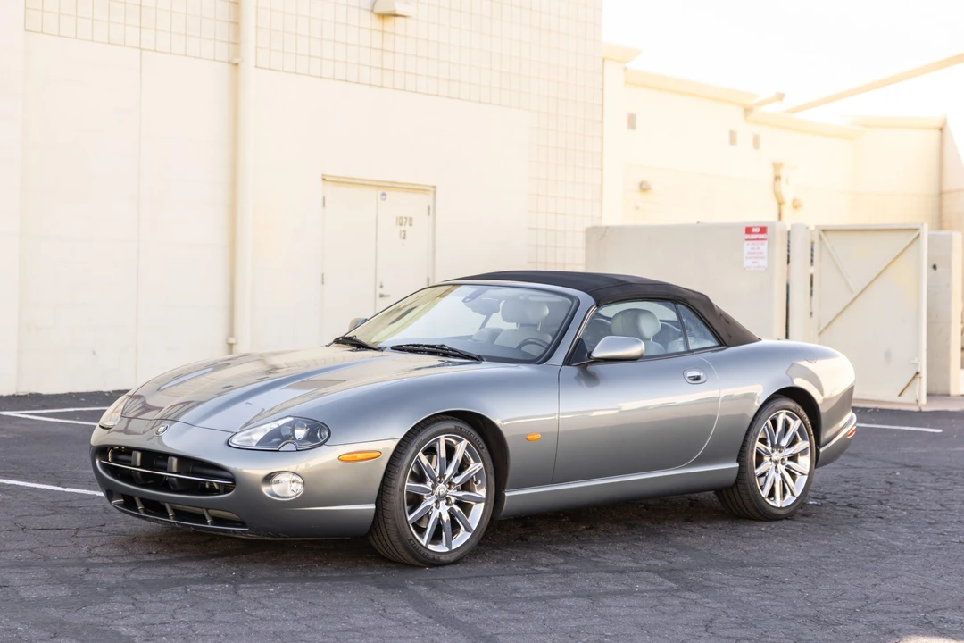 2005 Jaguar X100 XK8 - Image 10 of 31