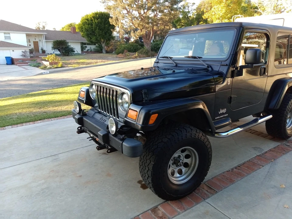 2005 Jeep TJ Wrangler - Image 15 of 31