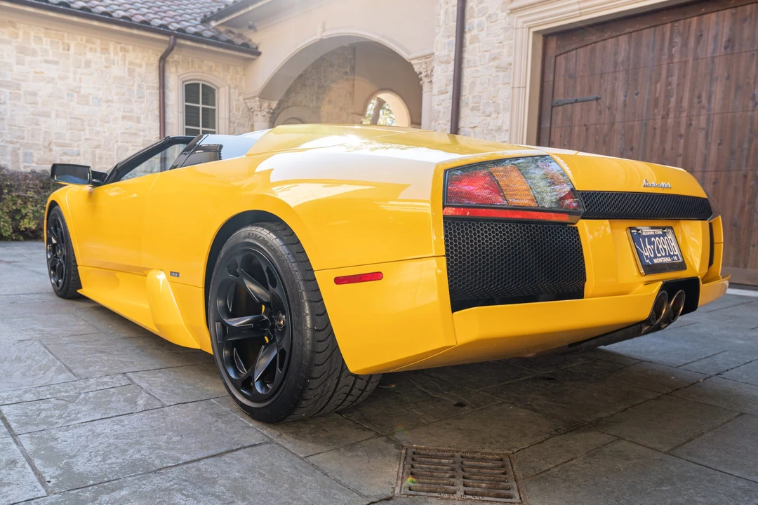 2005 Lamborghini Murcielago - Image 3 of 31
