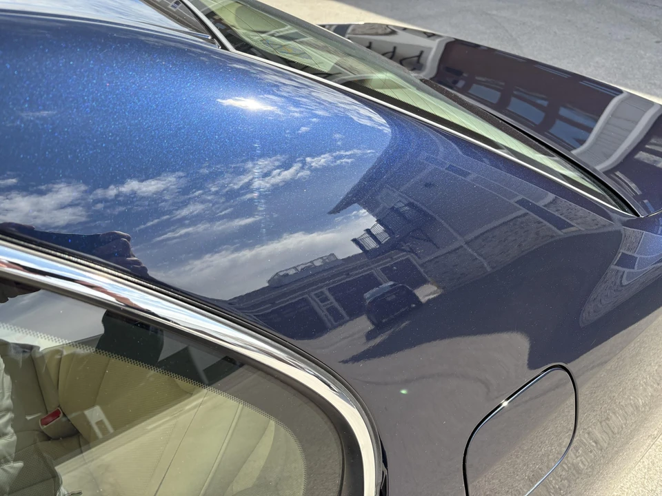 2005 Lexus LS 3rd Gen - Image 28 of 31