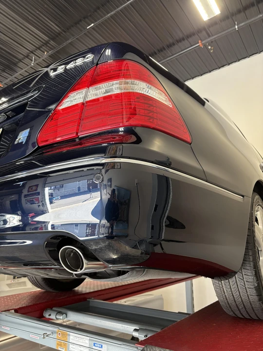 2005 Lexus LS 3rd Gen - Image 26 of 31