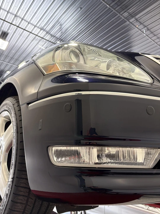 2005 Lexus LS 3rd Gen - Image 23 of 31