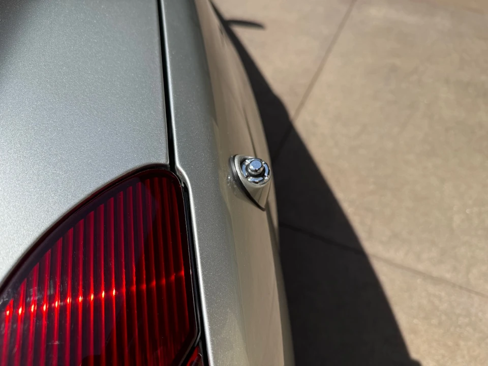 2005 Lexus SC430 - Image 21 of 31