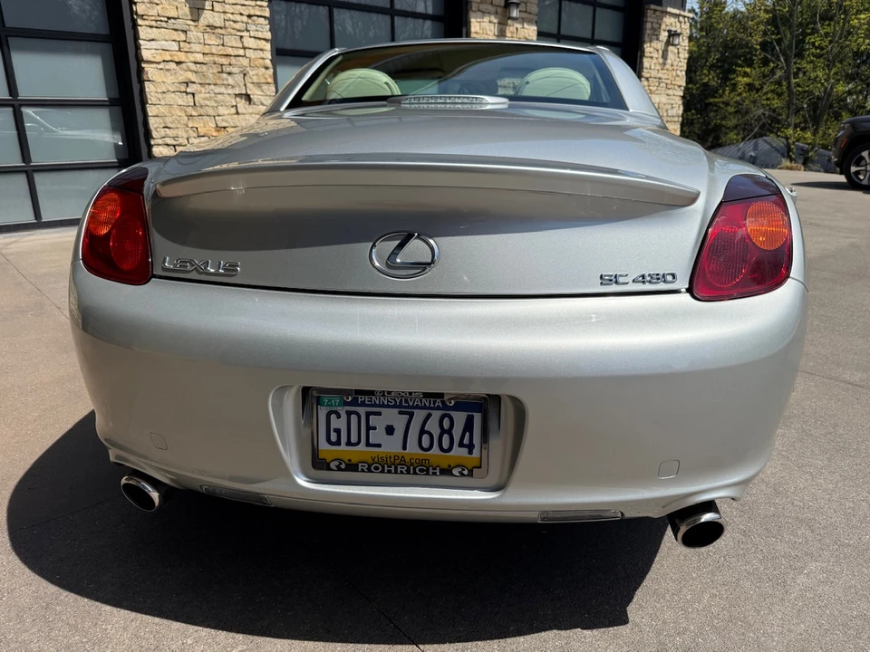 2005 Lexus SC430 - Image 15 of 31