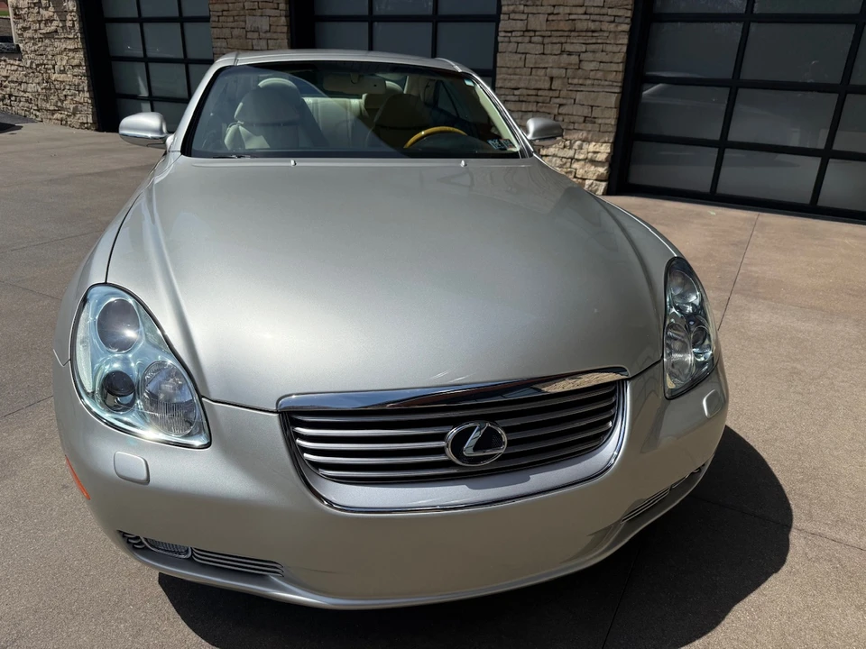 2005 Lexus SC430 - Image 19 of 31