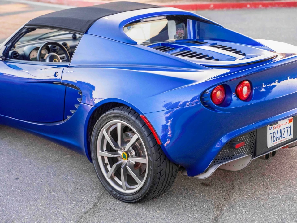 2005 Lotus Elise Series 2 - Image 26 of 31