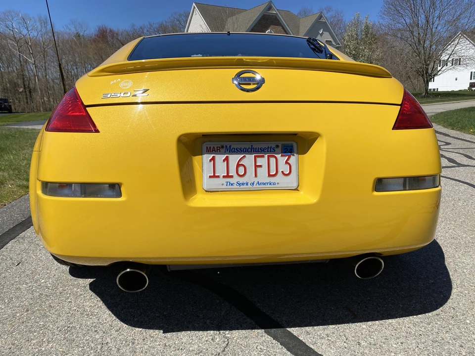 2005 Nissan 350Z 5th Gen - Image 21 of 31