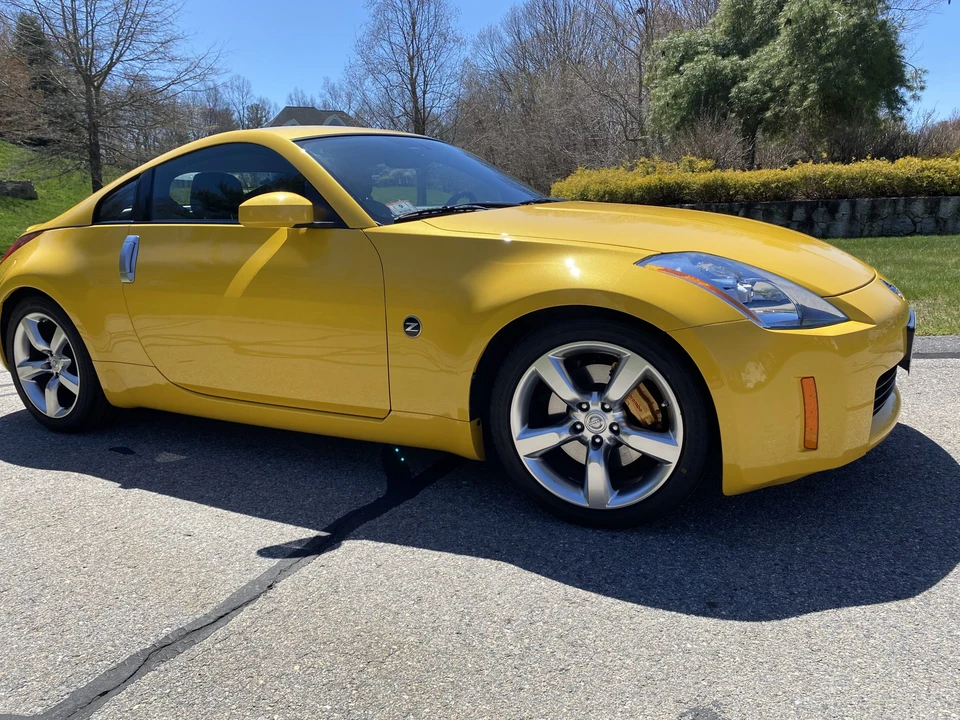 2005 Nissan 350Z 5th Gen - Image 3 of 31