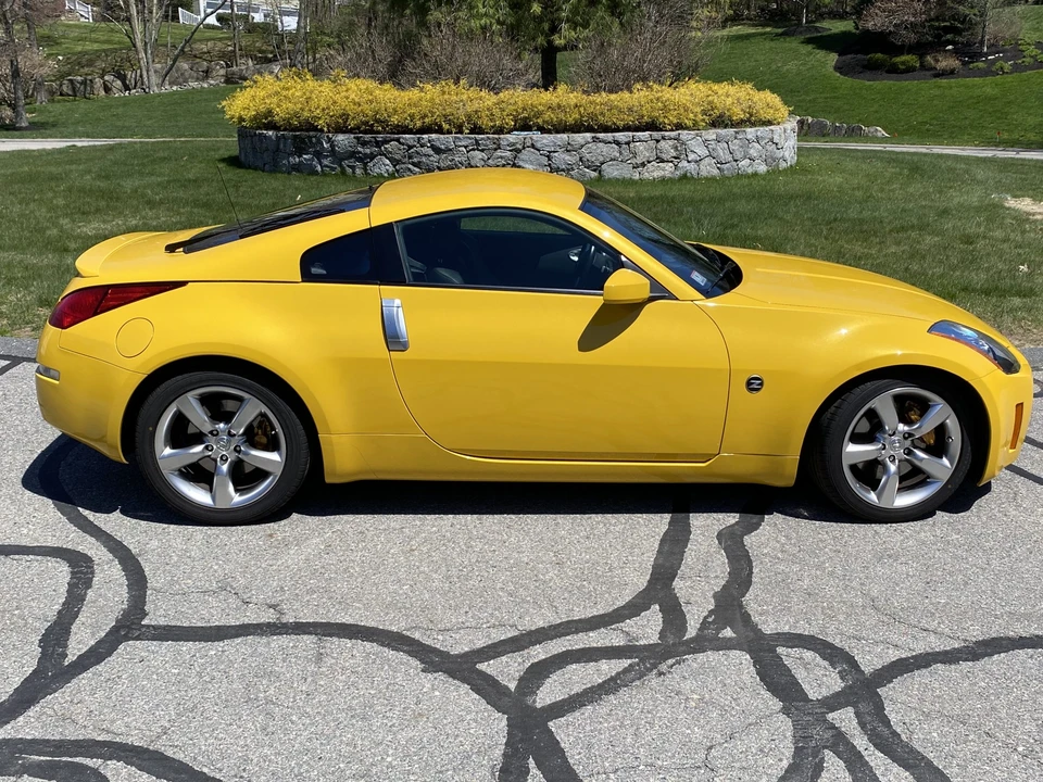 2005 Nissan 350Z 5th Gen - Image 19 of 31
