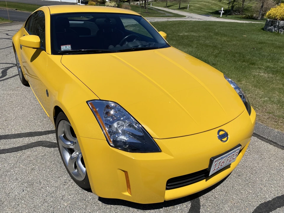 2005 Nissan 350Z 5th Gen - Image 4 of 31