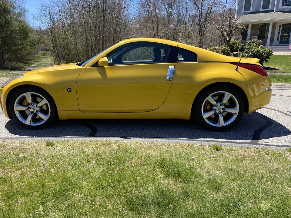 2005 Nissan 350Z 5th Gen - Image 9 of 31
