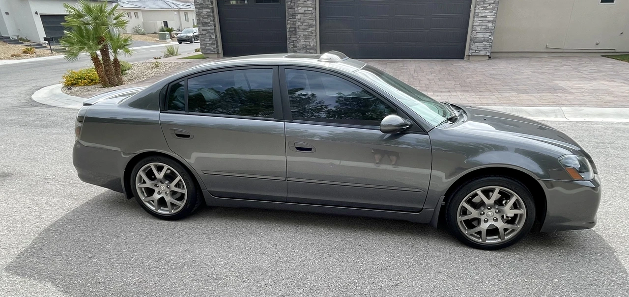 2005 Nissan Altima 3rd Gen - Image 9 of 31