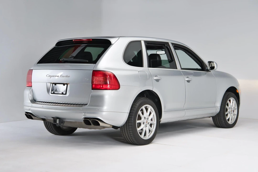2005 Porsche 955/957 Cayenne Turbo - Image 7 of 31