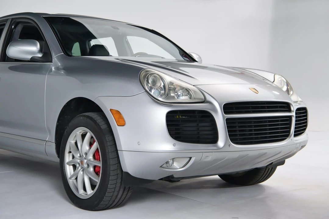 2005 Porsche 955/957 Cayenne Turbo - Image 13 of 31