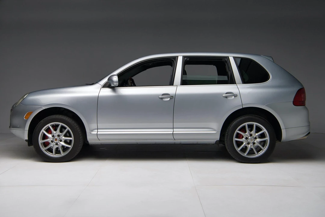 2005 Porsche 955/957 Cayenne Turbo - Image 10 of 31