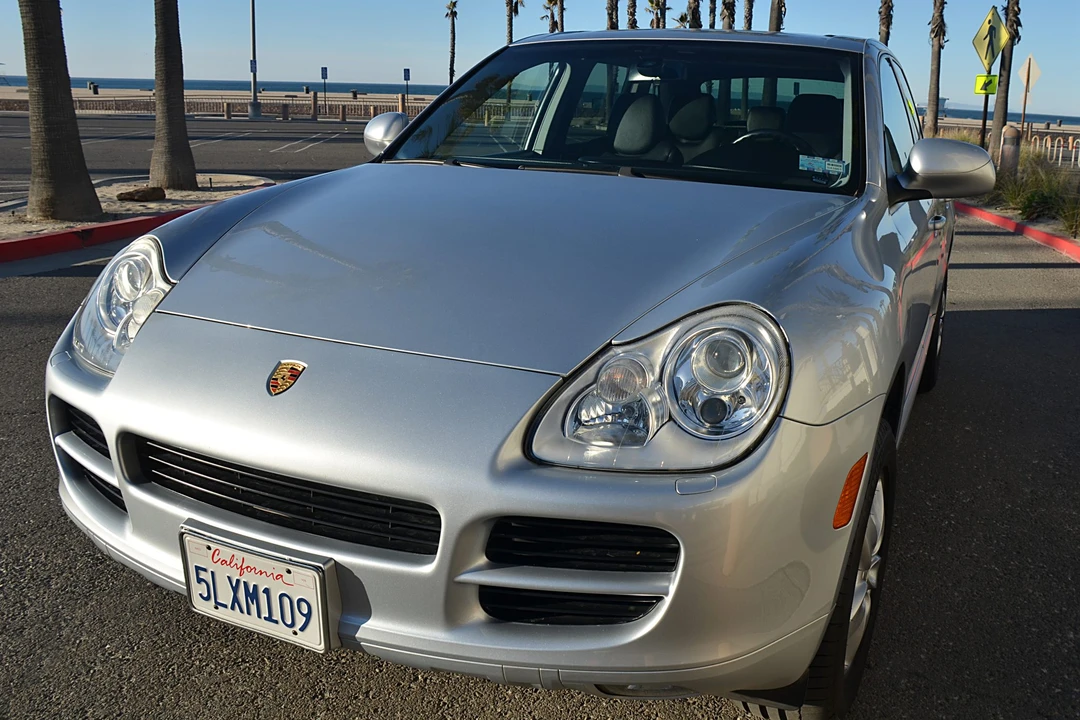 2005 Porsche 955/957 Cayenne - Image 2 of 31