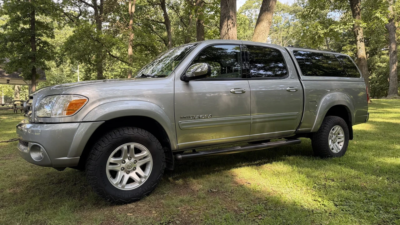 2005 Toyota Tundra 1st Gen - Image 13 of 31