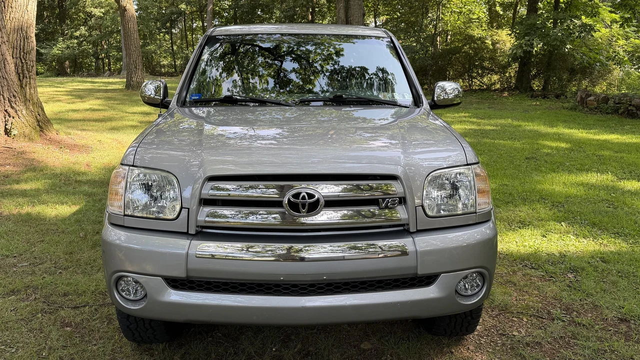 2005 Toyota Tundra 1st Gen - Image 2 of 31
