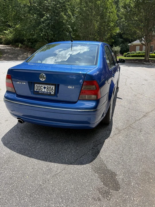 2005 Volkswagen A4 Jetta - Image 7 of 31