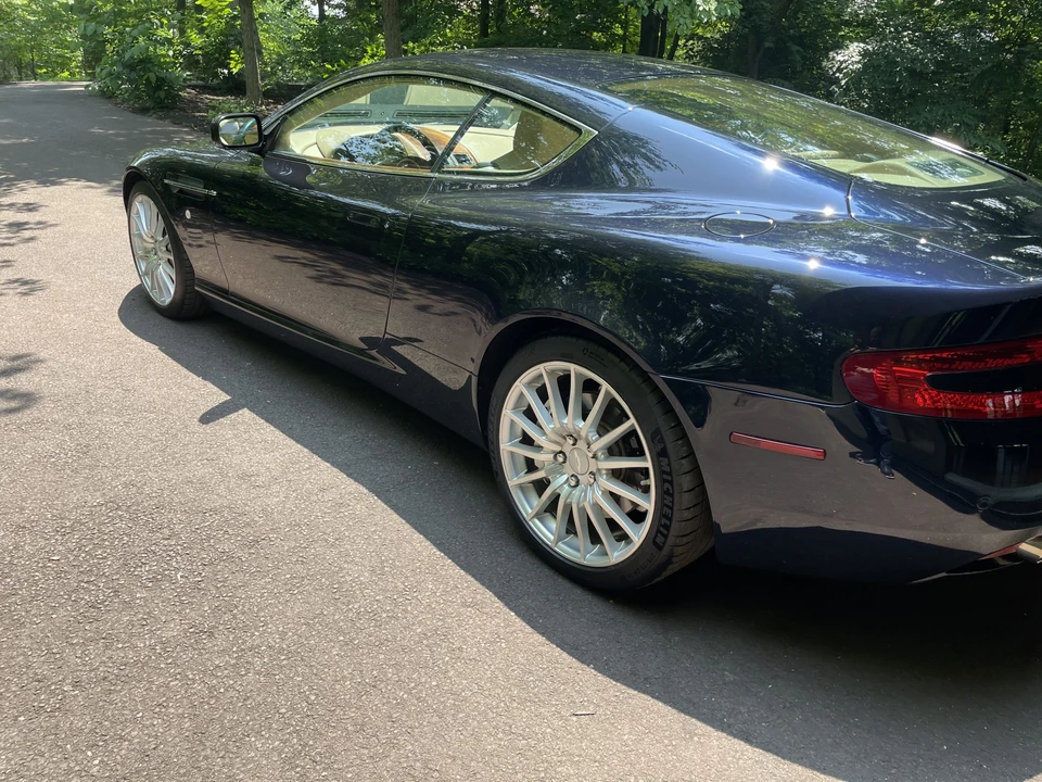 2006 Aston Martin DB9 - Image 11 of 31
