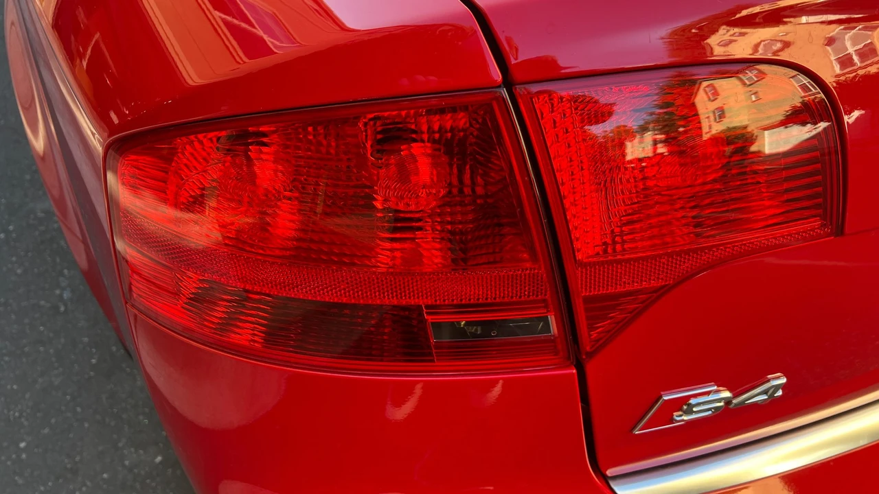 2006 Audi B7 S4 - Image 19 of 31